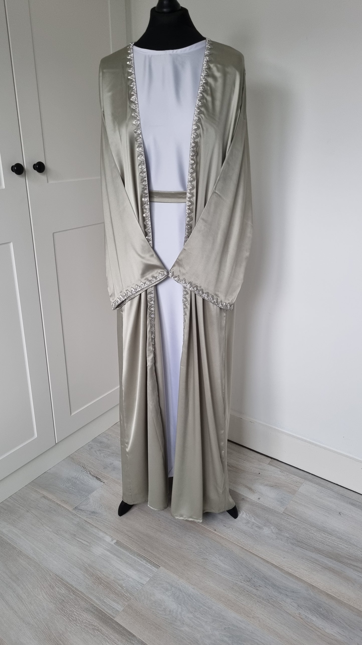 Olive Abaya set